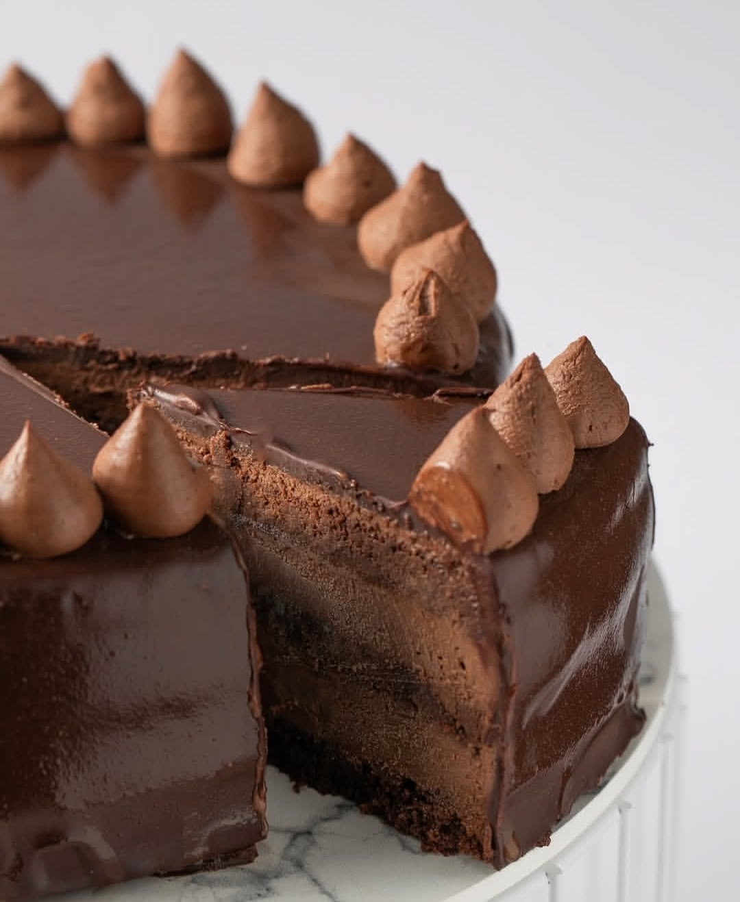 CAPITULO 04 : BIZCOCHUELO DE CHOCOLATE ESPONJOSO (APTO TODOS)