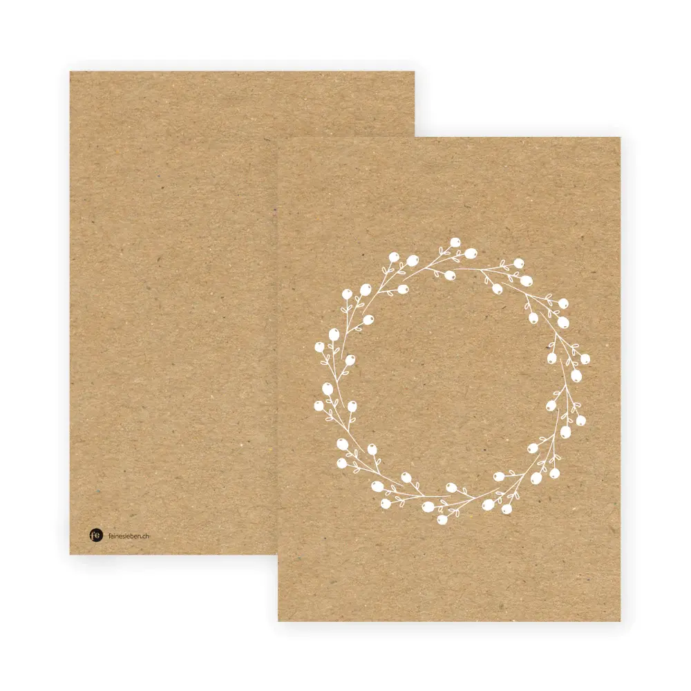 Braune Postkarte mit einem weissen Kranz von feines