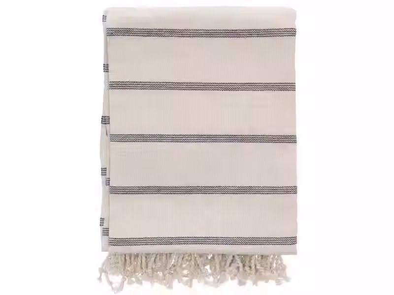 Beige Tagesdecke mit blauen Streifen aus Baumwolle und Leinen von Södahl.