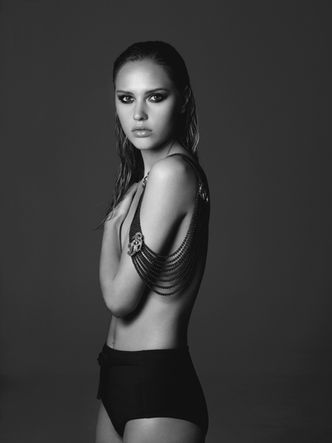 Jewelry photographer, Van Cleef & Arpels, Jewellery shooting, Luxury photographer Switzerland, High Jewelry. Geneva