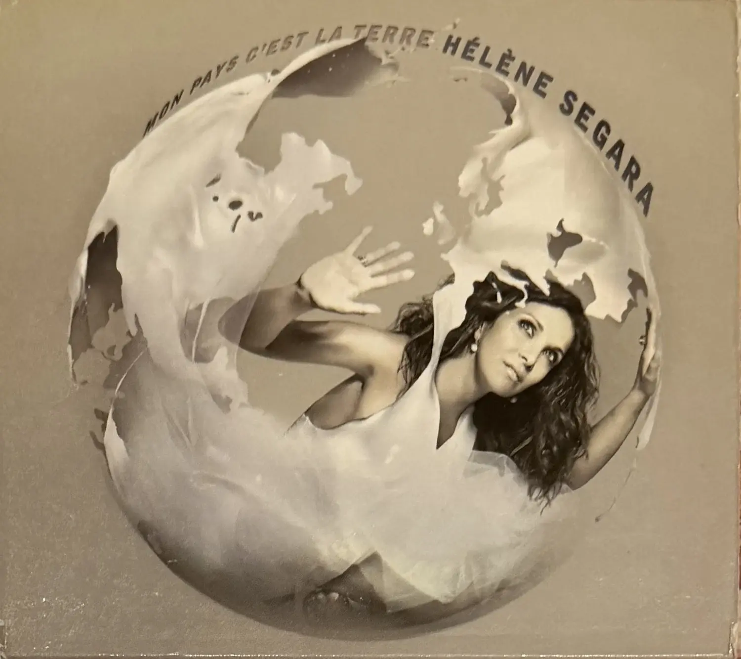 CD Audio de Hélène Ségara - Mon Pays C'Est La Terre | Vinyles & Vintage