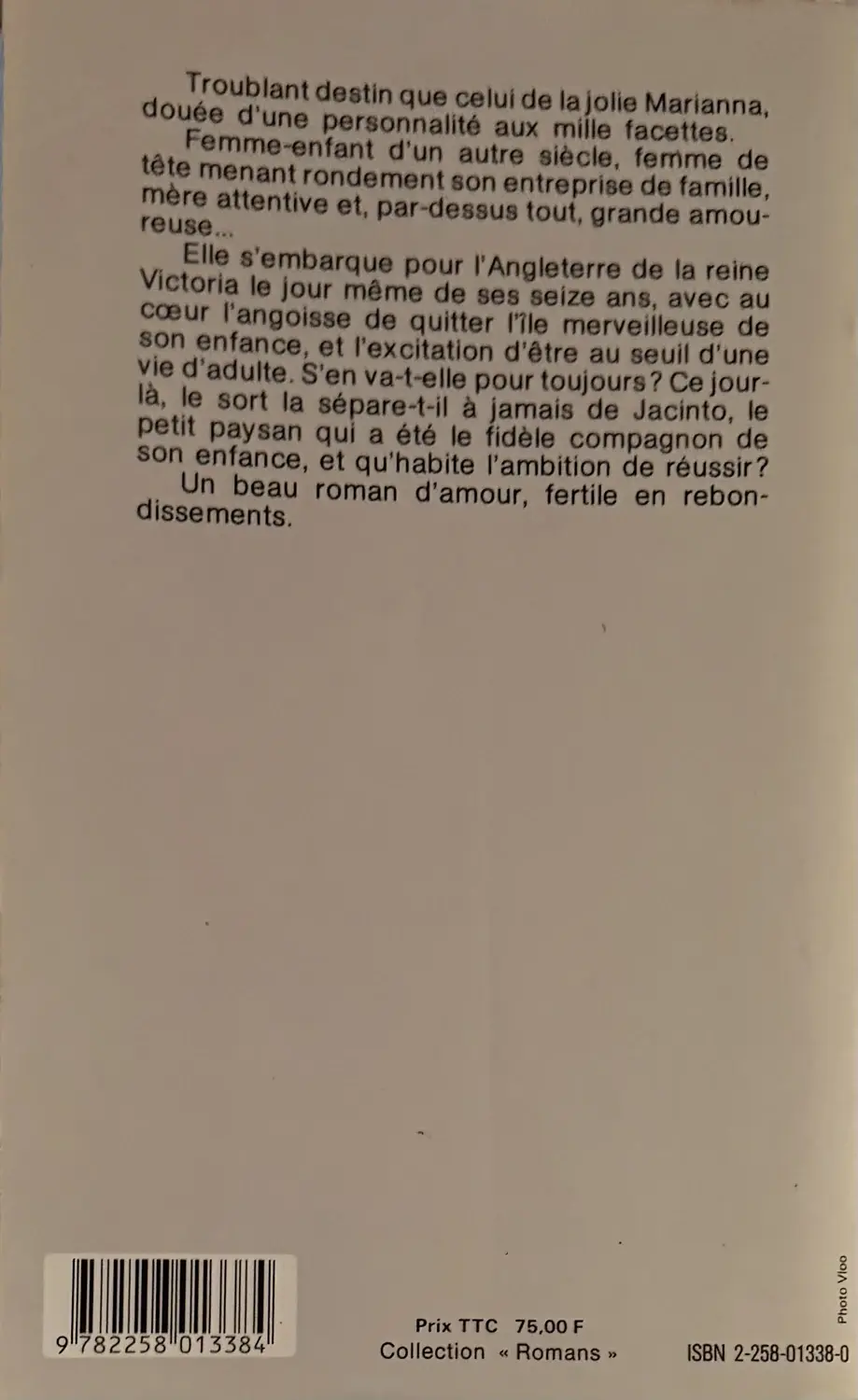 Livre de Nancy Buckingham - Marianna | Vinyles & Vintage