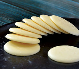 Marimba 36% Colombian White Chocolate Giant Buttons - 120g