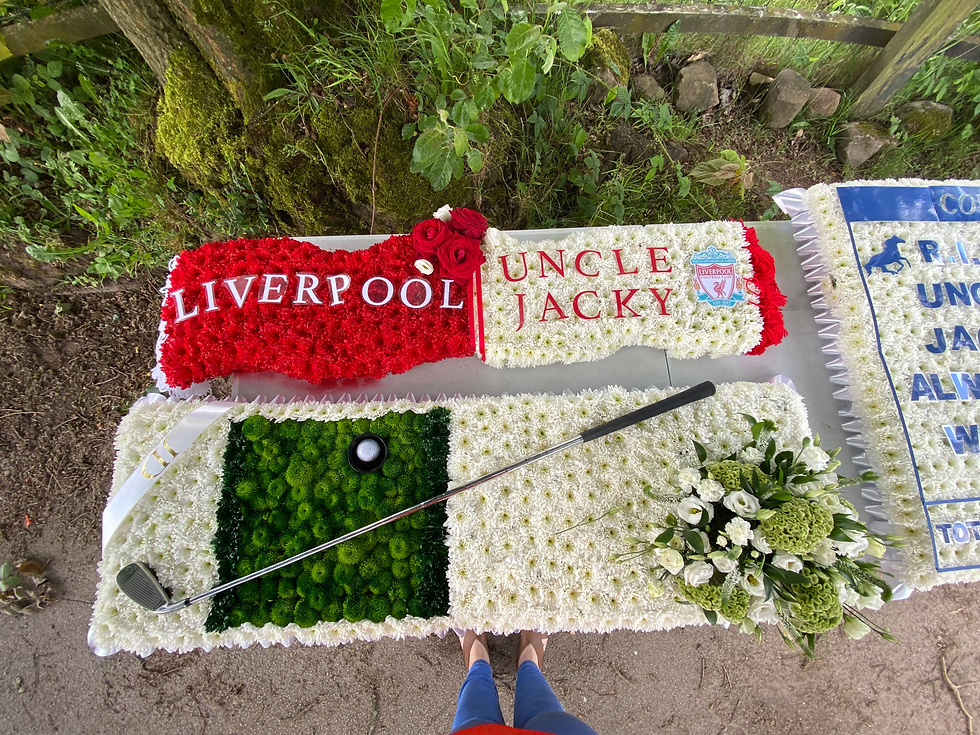 Liverpool Scarf Tribute, Golf Tribute – £145