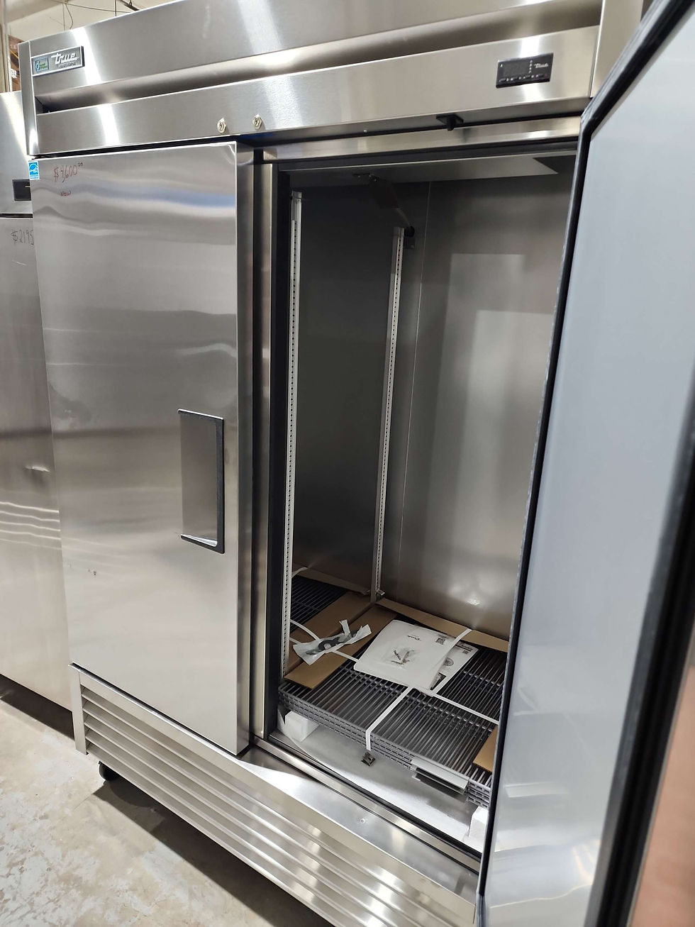 Thumbnail: True - 54" Refrigerator - Two Doors - T-49-HC