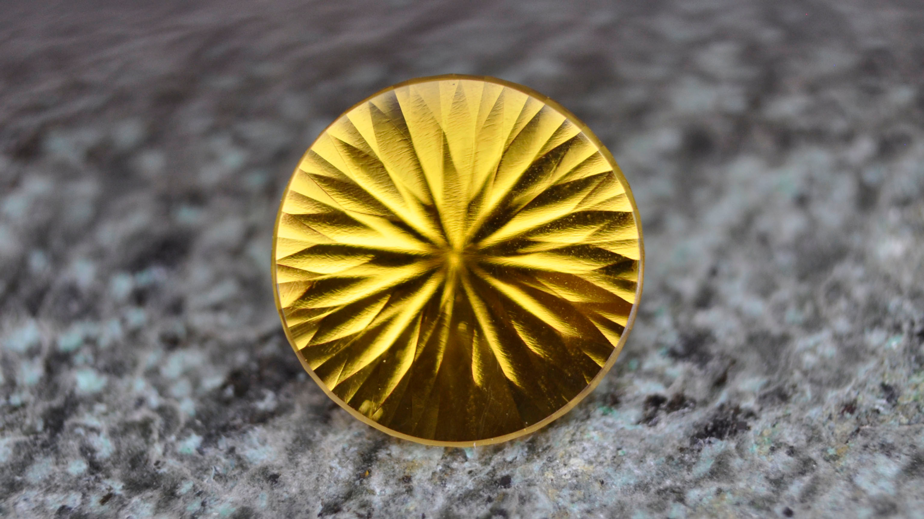 Héliodore/ béryl doré 1.9ct