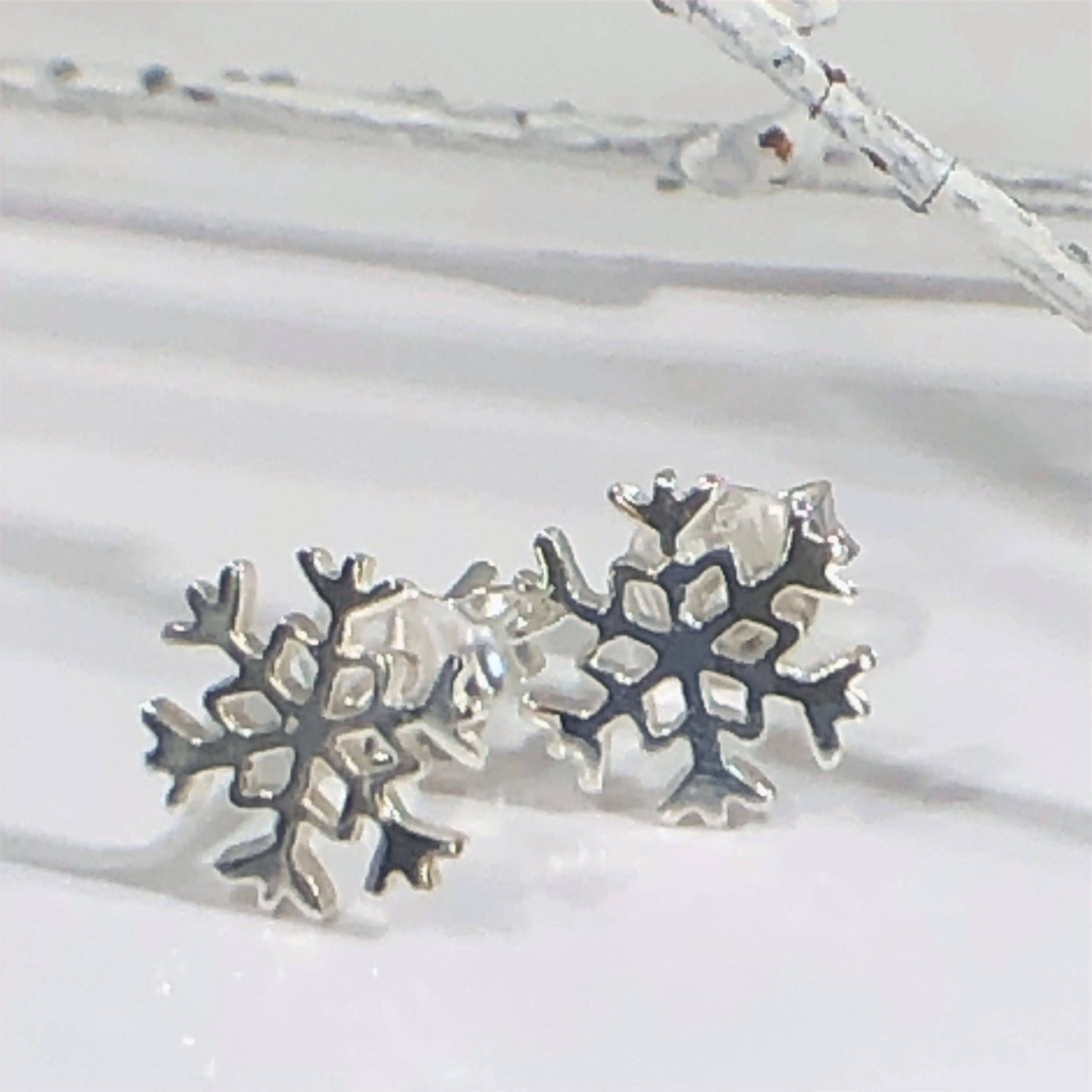 Sterling silver snowflake stud earrings . Christmas gift girl jewellery