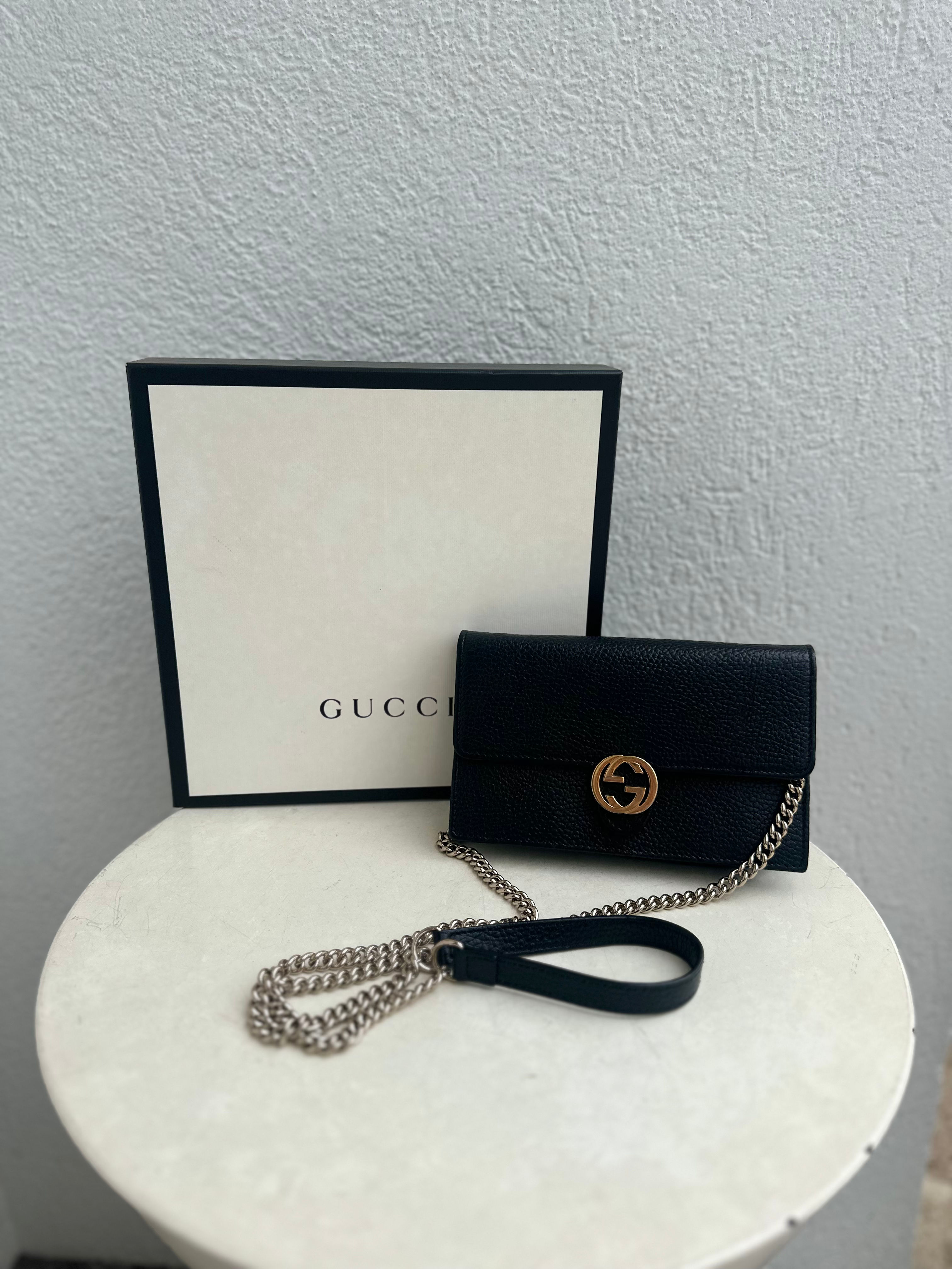 Gucci Interlocking G Chain Wallet