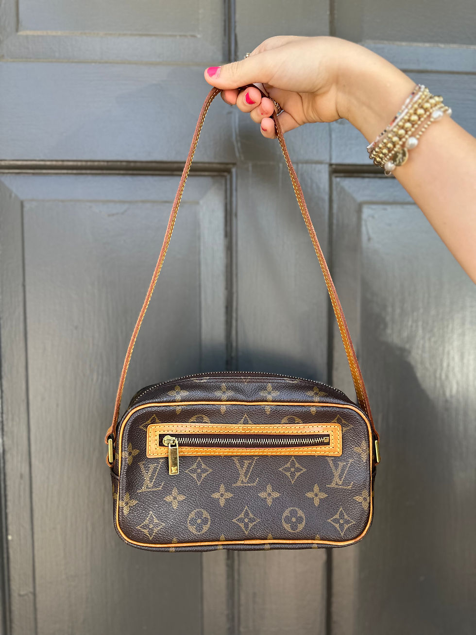 Thumbnail: Louis Vuitton Pochette Cite