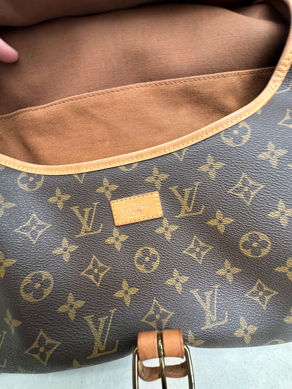 Thumbnail: Louis Vuitton Saumur 35