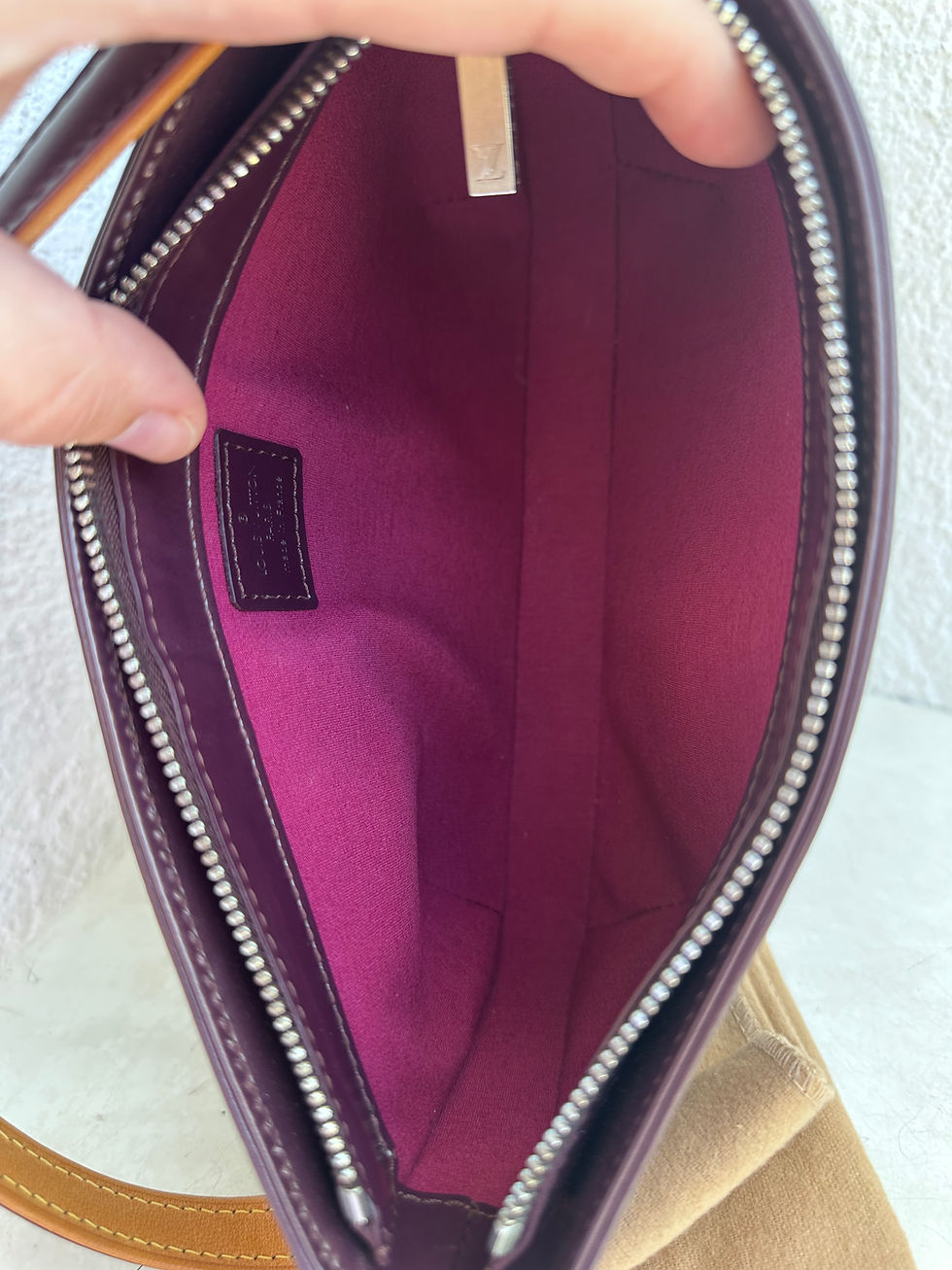 Thumbnail: Louis Vuitton Fowler