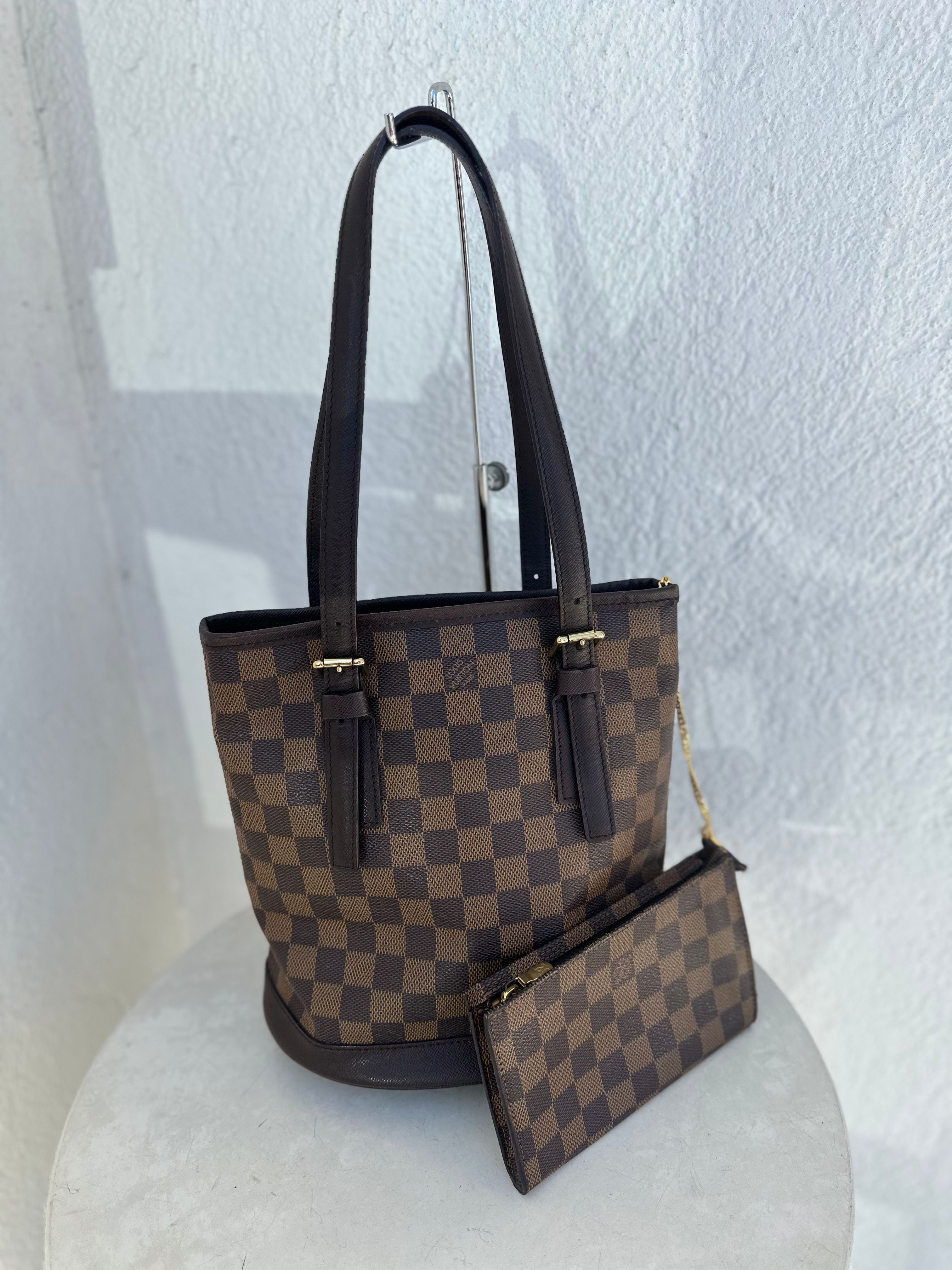 Louis Vuitton Marais Bucket 23 with Pochette