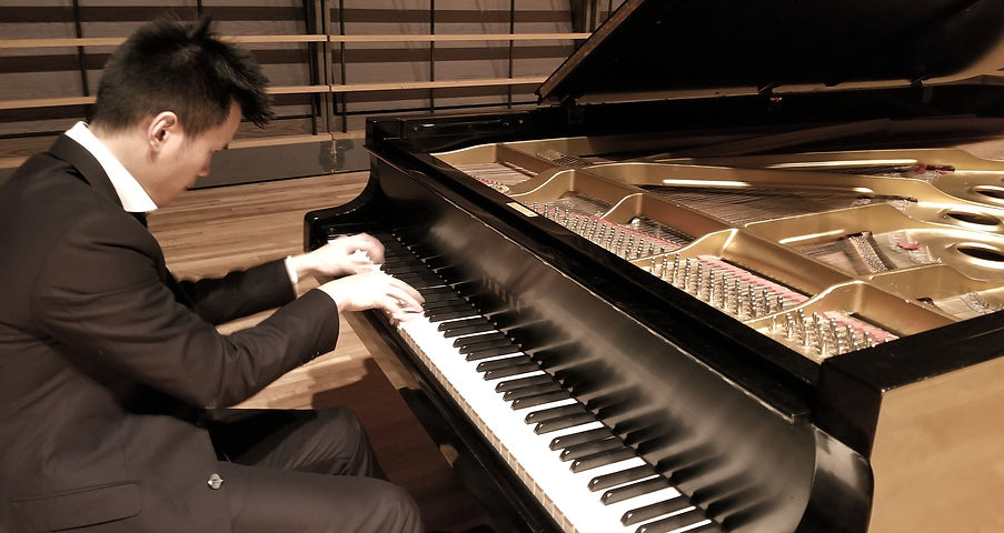 Dao Pham Montreal Piano Teacher Lessons Repertoire_edited.jpg