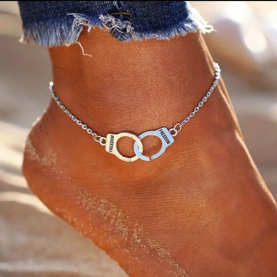 Hand cuff ankle bracelet 
