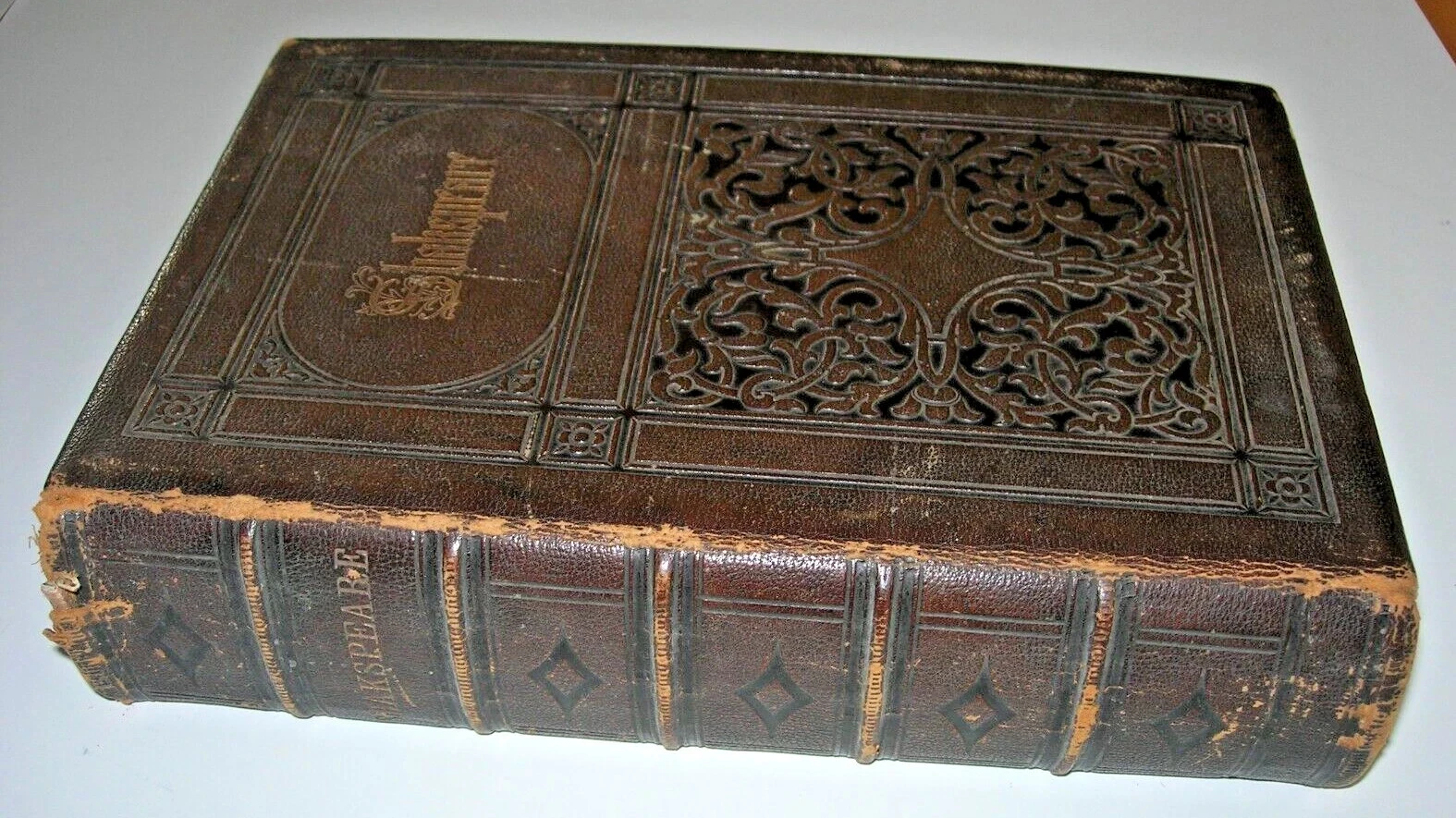 Spine of Victorian one-volume complete works of William Shakspeare, mid-19th century hardcover