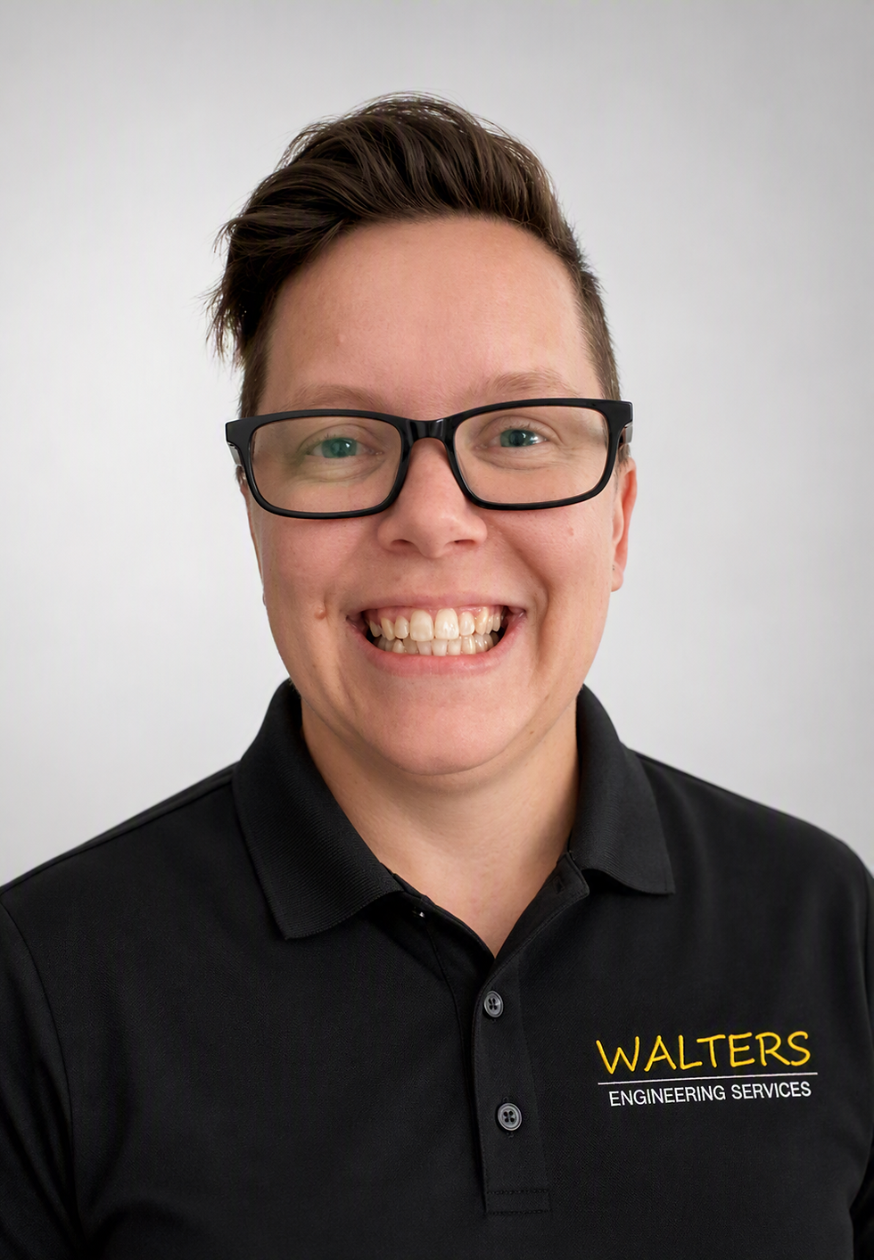 Walters_black polo.png