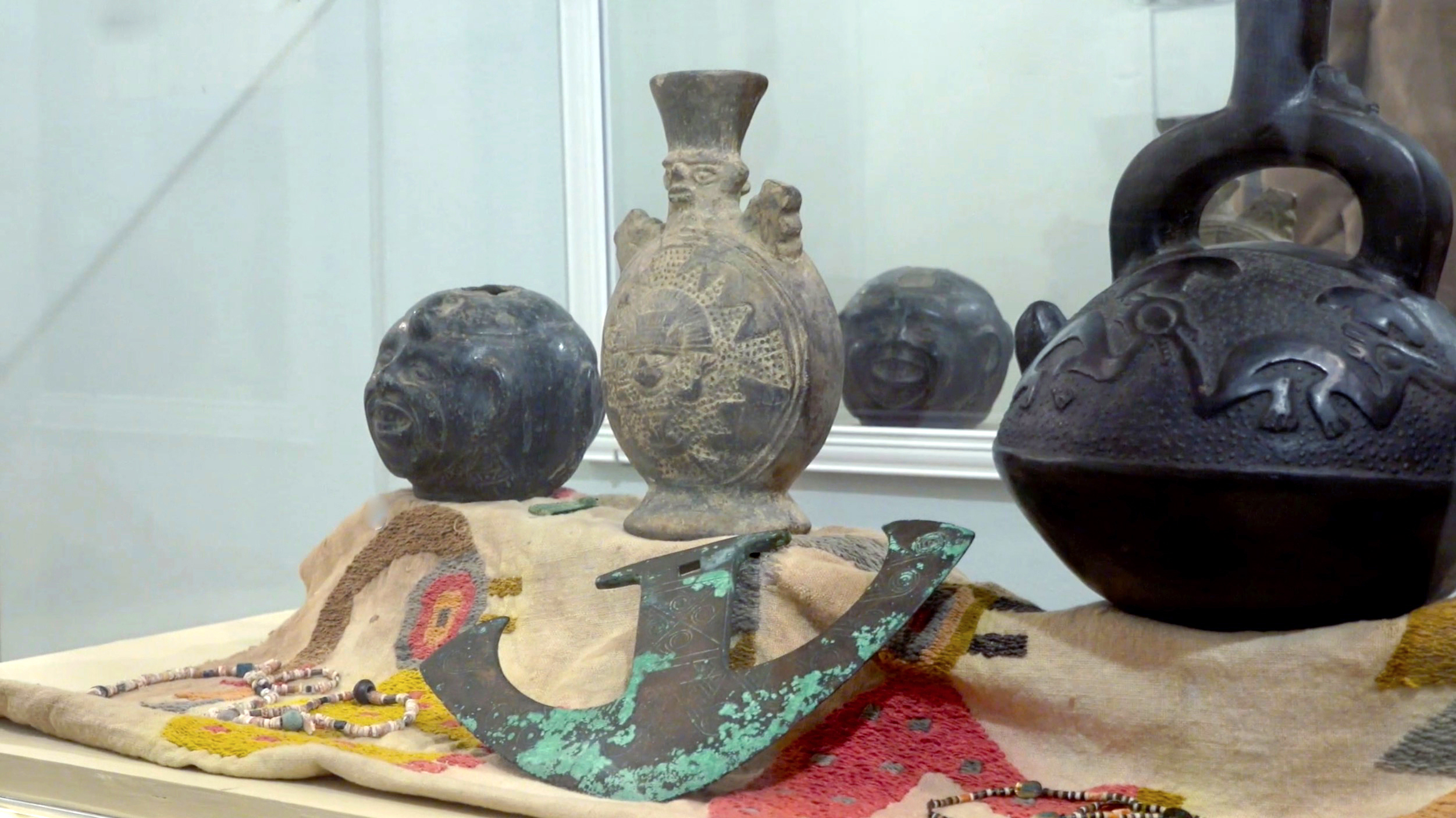 Irv Links Pre-Columbian Collection