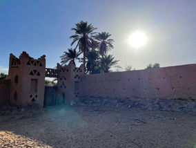 oasis sacrée Oum Lalâag | désert de Mhamid | excursions Légendes berbères.jpeg