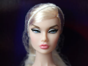 Silver Soiree Poppy NRFB (PP11) -- $290