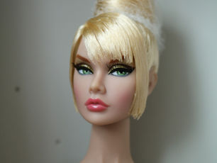 Believe in Me Poppy NRFB (PP4) -- $420