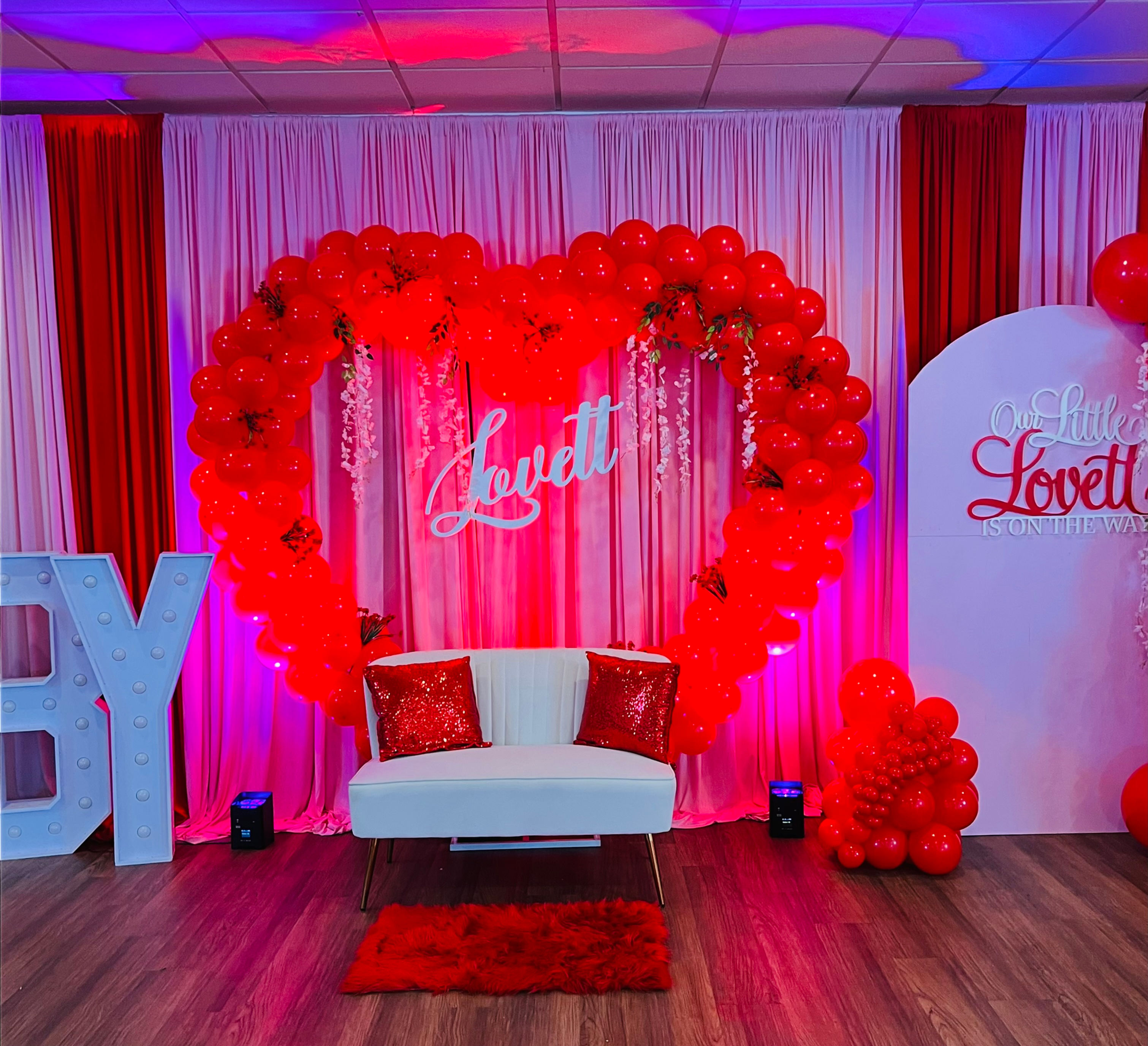 Heart, Star, or Circle Balloon Arch