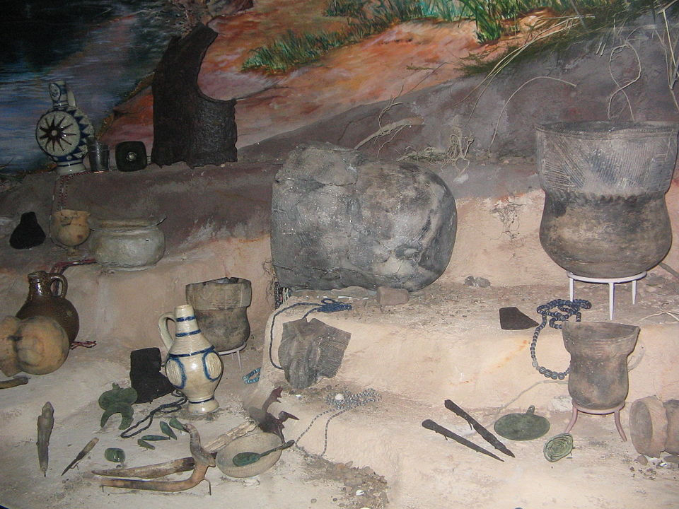 Display of artifacts from the Susquehannocks, in the State Museum of Pennsylvania, Harrisburg, Pennsylvania