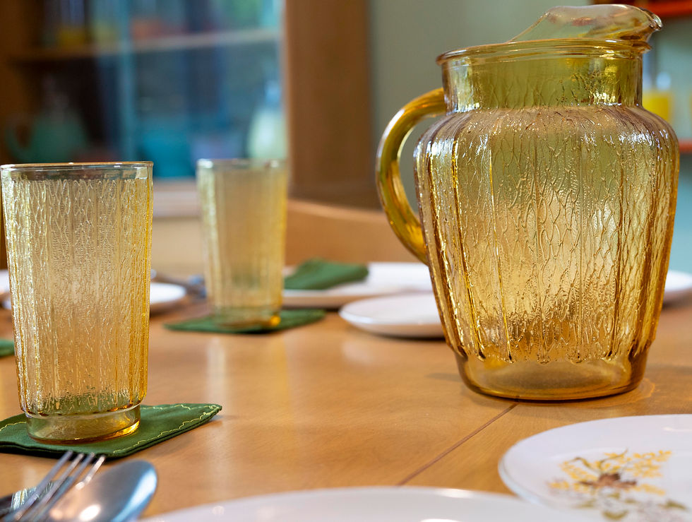 Thumbnail: Taylor Smith Taylor Leaf o' Gold table