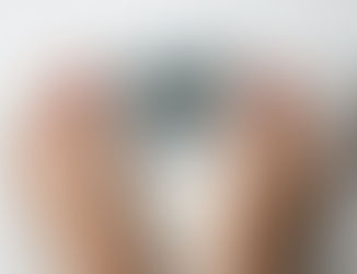 On parle souvent de calories, de volonté, de génétique ou d’activité physique lorsqu’il est question de surpoids. Mais un acteur longtemps ignoré attire aujourd’hui l’attention des chercheurs : le microbiote intestinal.