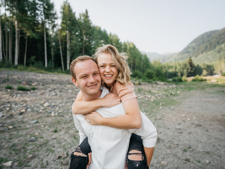 EVERYTHING YOU NEED TO KNOW ABOUT ENGAGEMENT PHOTO SESSIONS AND WHY THEY ARE WORTH IT