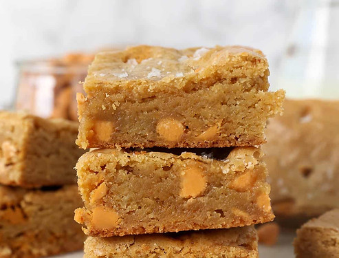 Brown-Butter-Blondies-1615_edited.jpg
