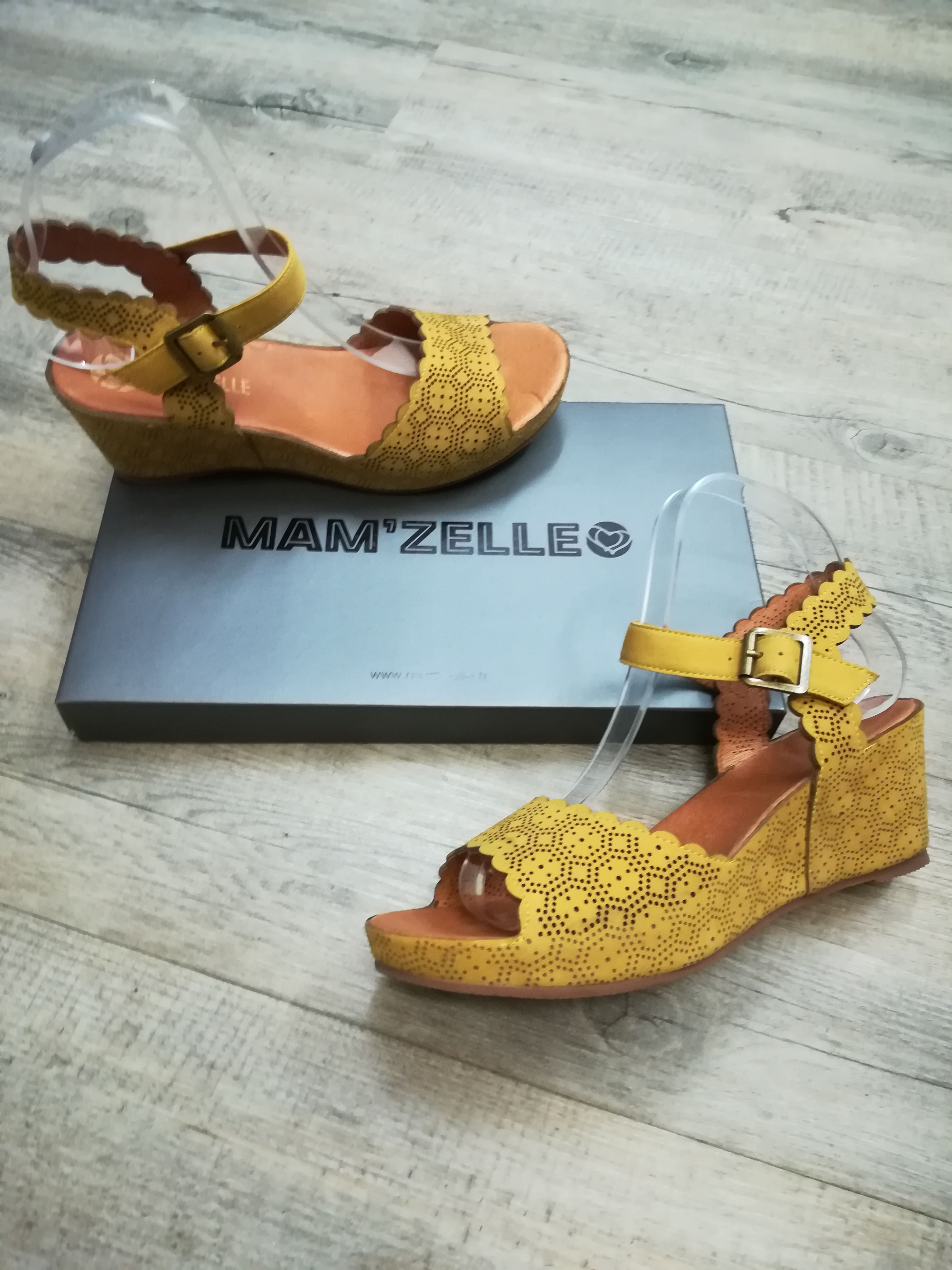 MAM'ZELLE_ DOUGA