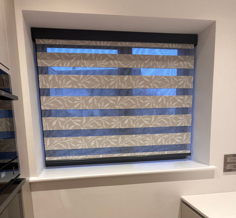 Vision blind on a small window