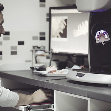 Digital scanning of dentures