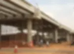 Viaduto na Av. Hoji Ya Henda, Luanda. Fonte: Arcus Consultoria.