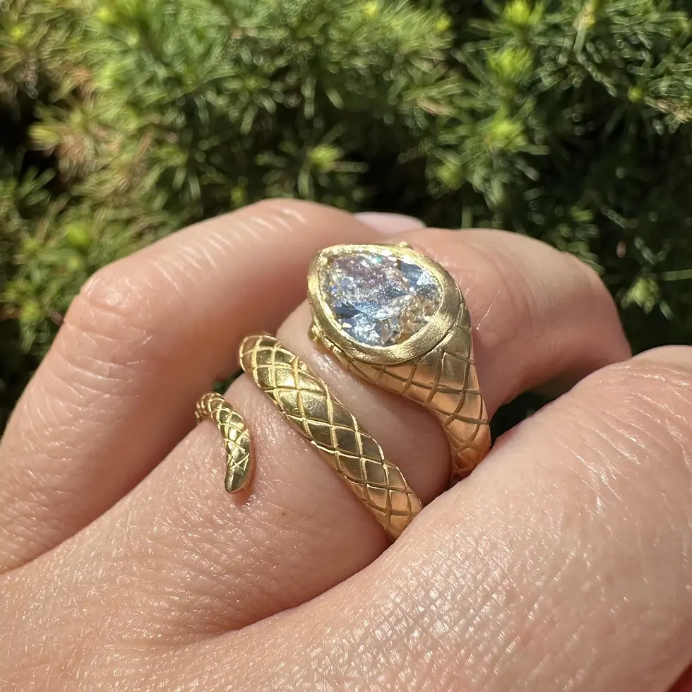 Handmade 18k Gold 1.97ctw Old Pear Cut Diamond Serpent Snake Wrap Ring