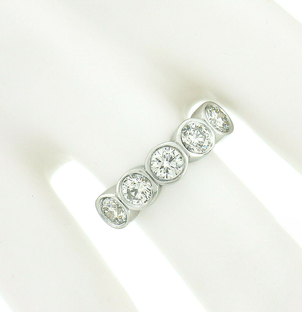 Thumbnail: NEW Platinum 1.36ctw Round Bezel Diamond Five 5 Stone Wedding Band Ring