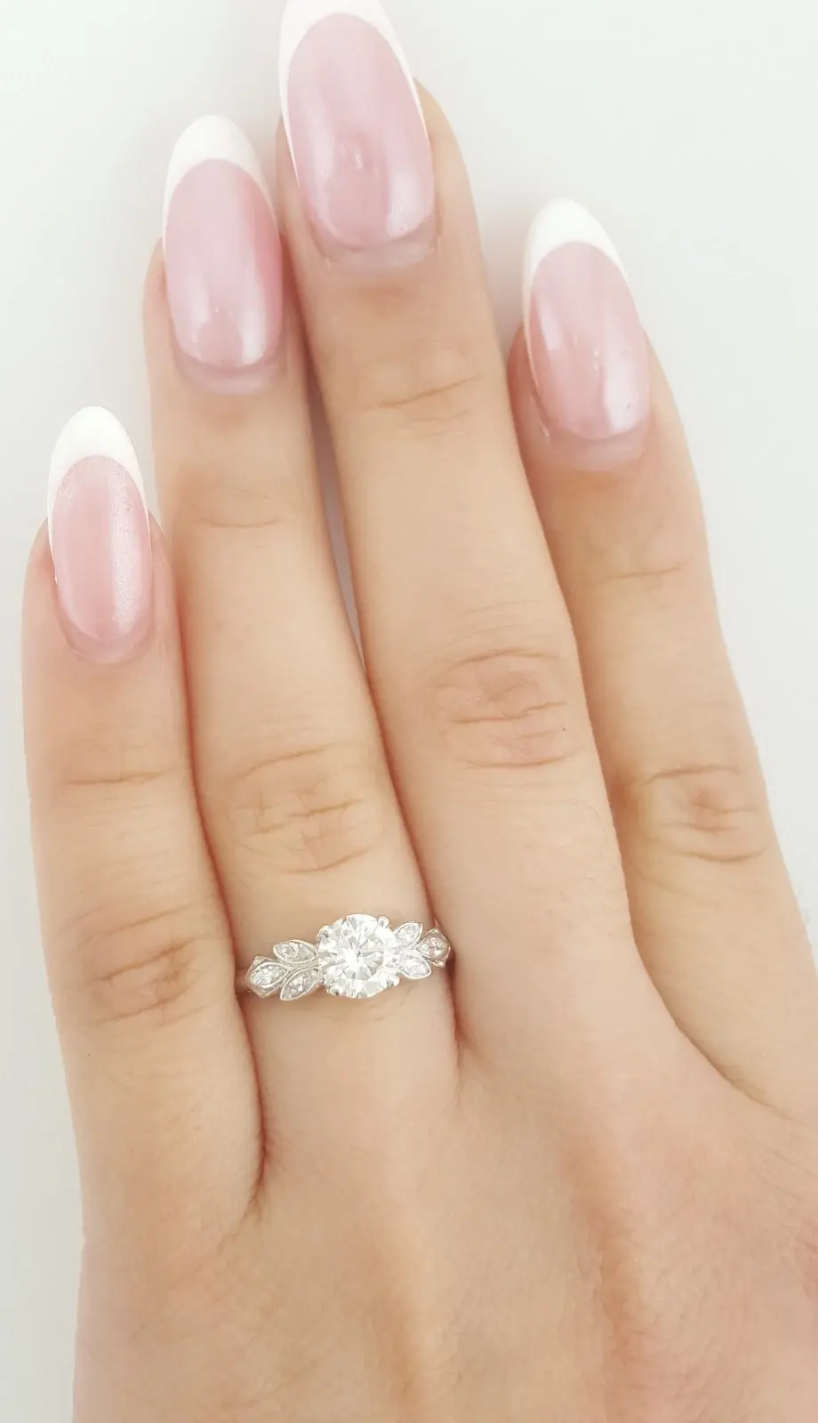 Thumbnail: Vintage Platinum 1.09ctw Transitional Brilliant Diamond Engagement Ring