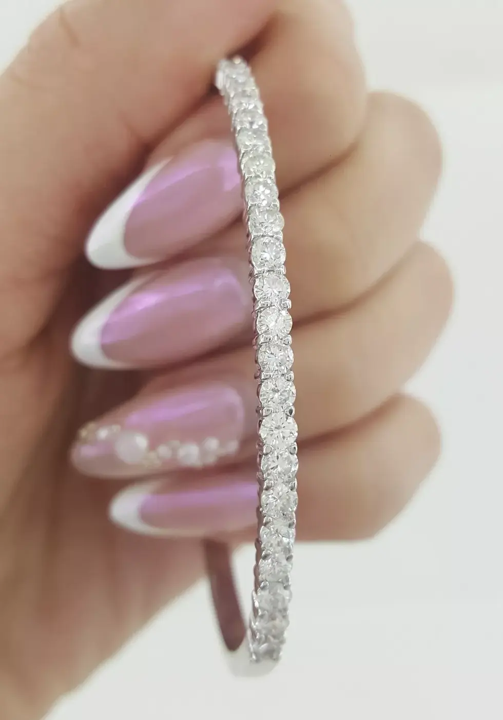 Thumbnail: 14k White Gold 2.20ctw Round Diamond Stackable Bangle Bracelet