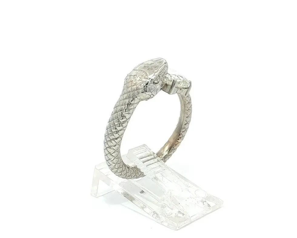 Thumbnail: 18k White Gold 1.01ctw Unique Rose Apple Shape Diamond Textured Snake Ring