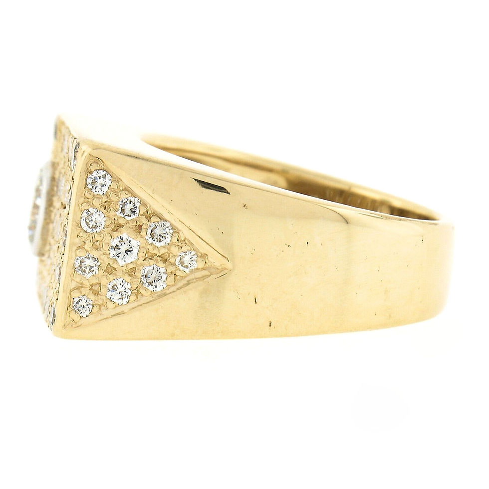 Thumbnail: Vintage Unisex 18k Yellow Gold 0.87ctw Brilliant Diamond Wide Band Cluster Ring