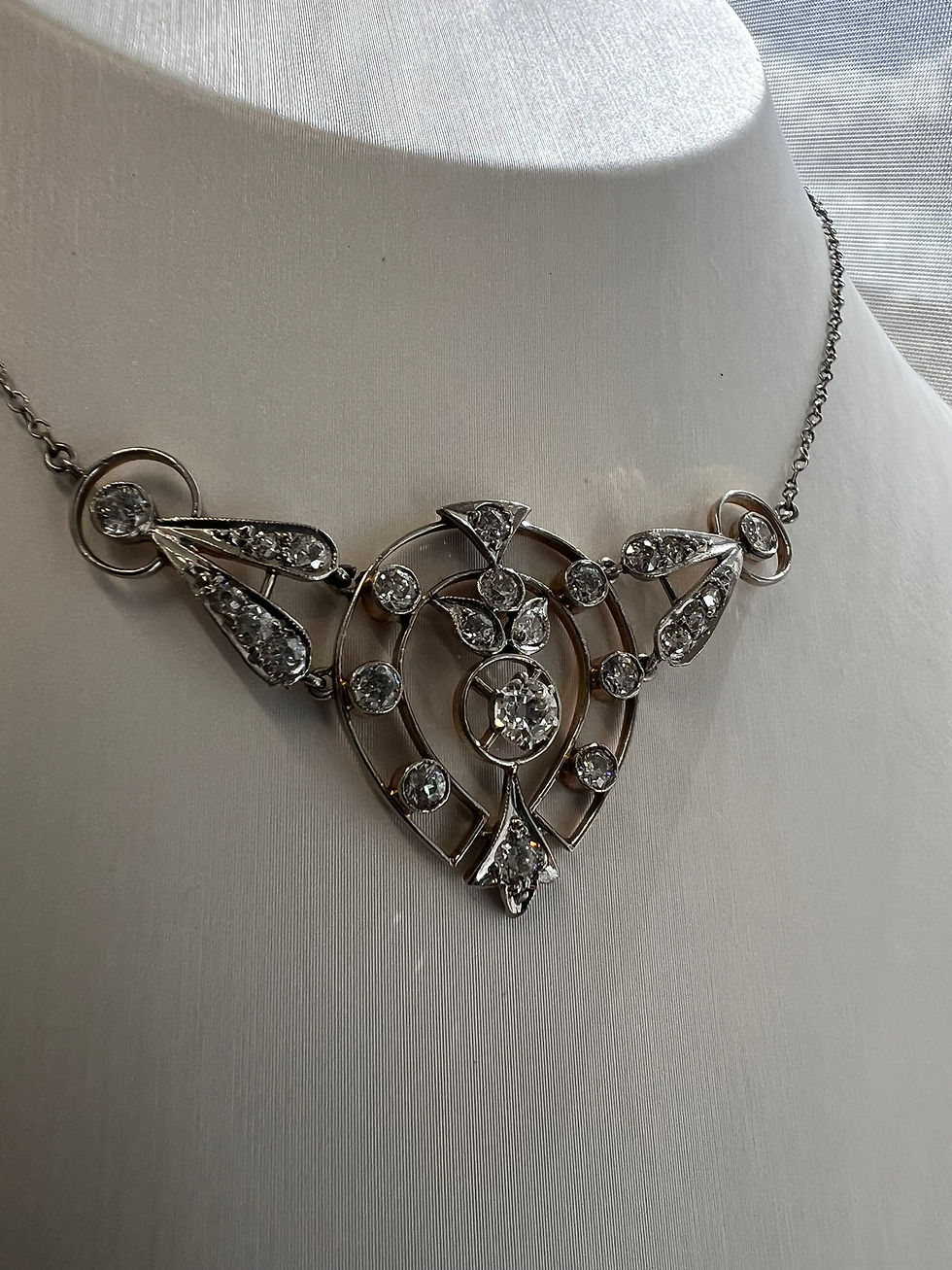Thumbnail: Antique Edwardian 14K Gold w/ Platinum Top 1.50ctw Diamond Pendant Necklace