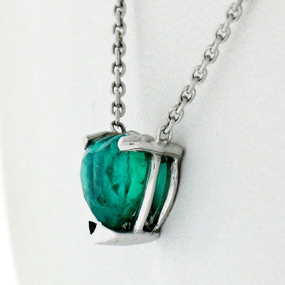 Thumbnail: 14K White Gold 1.13ctw Heart Brilliant Cut Colombian Emerald Solitaire Pendant