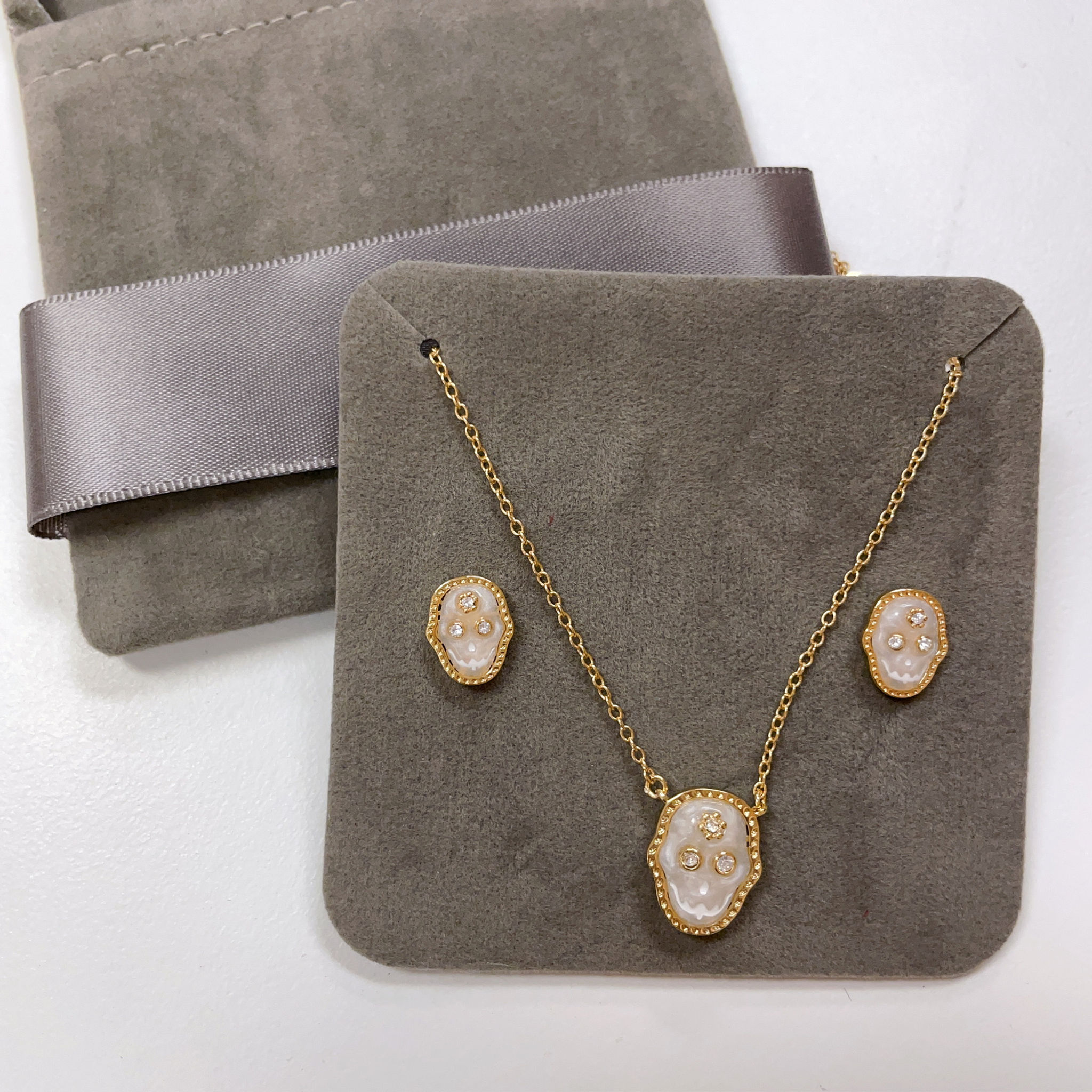 KS - Vintage Jewelry