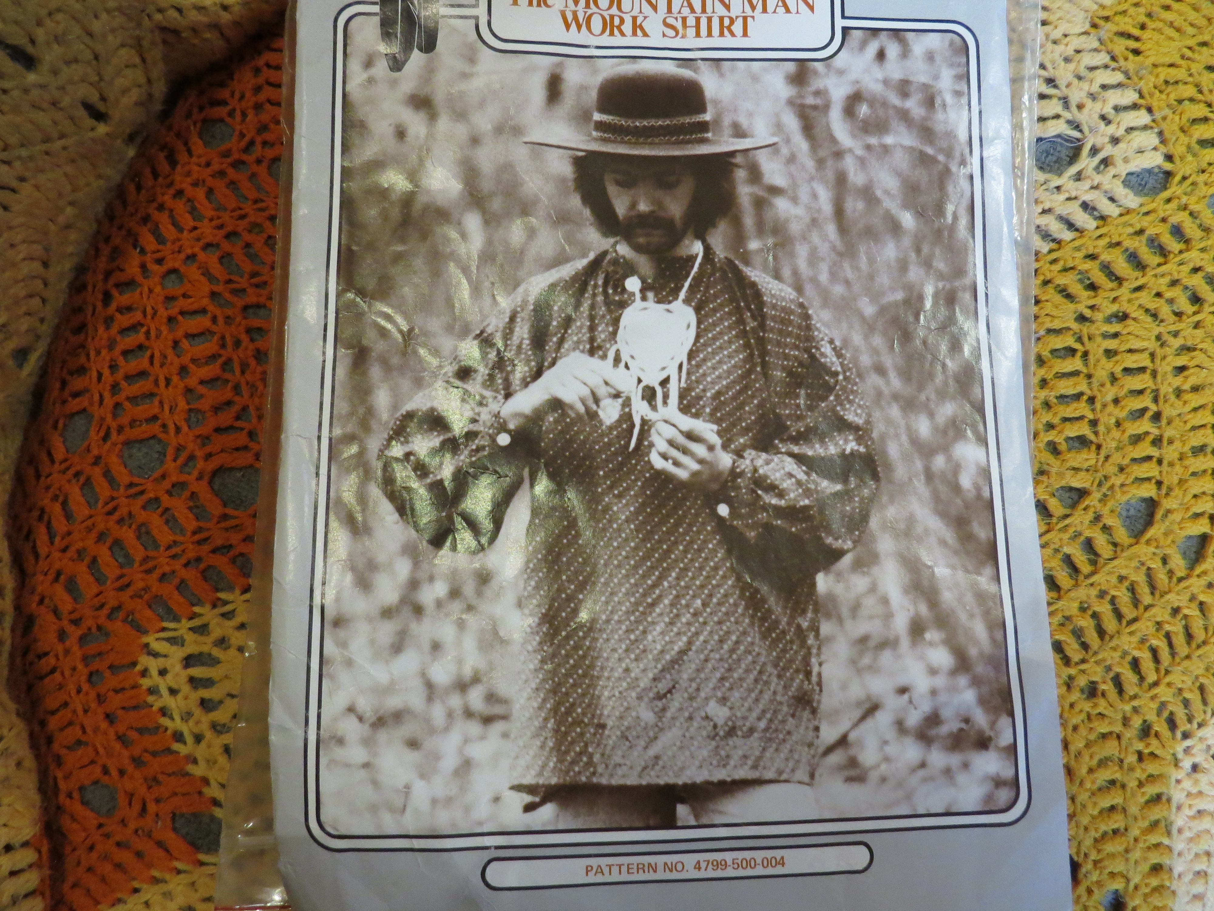 No Shoulder Seam Mtn Man Shirt