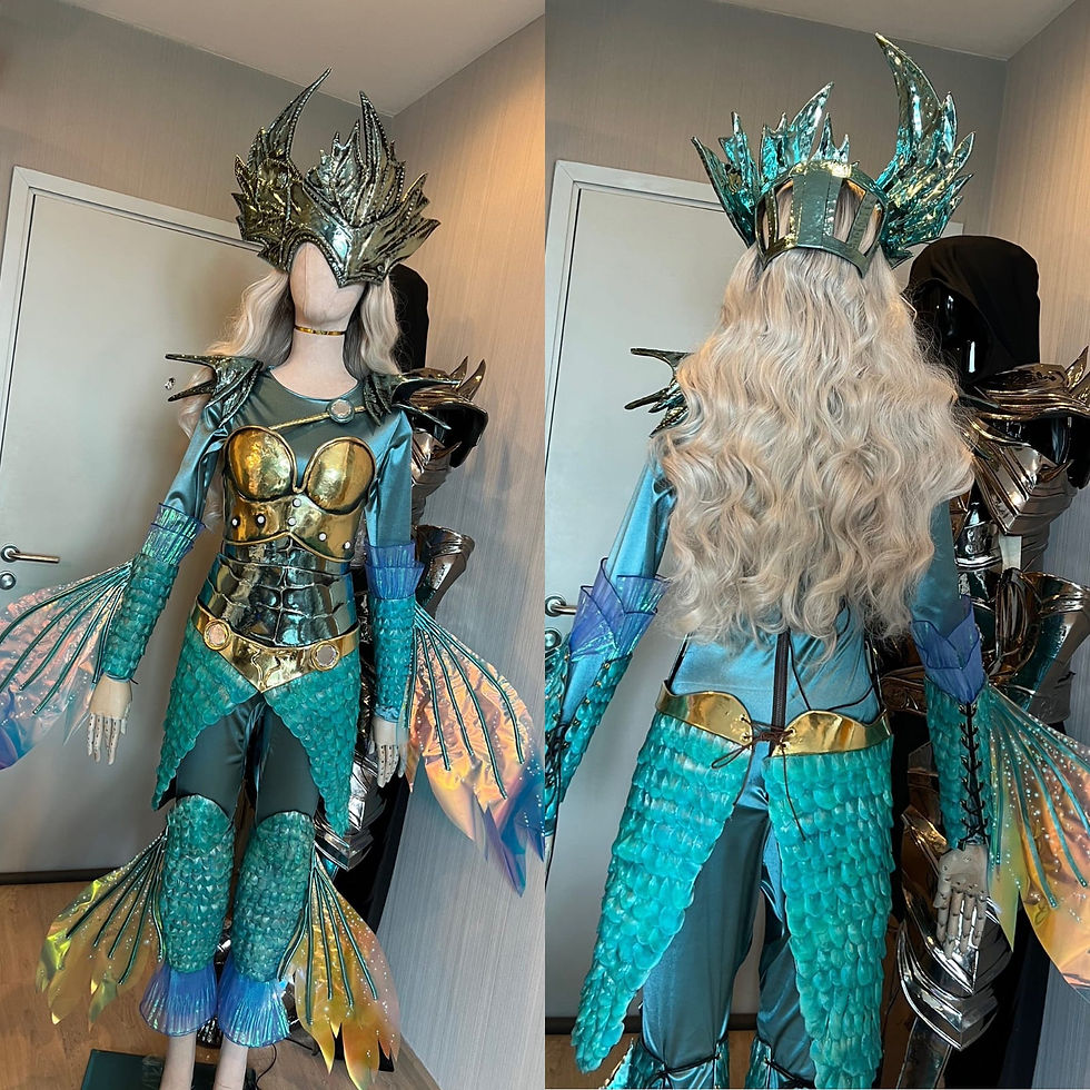 Cosplay Figur des Charakters "Eulelia" der TCG "Seekers of Legends" Wassernation, welches in Thailand mit echten Fischschuppen bestückt wurde.