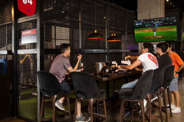 Experiencia Batbox: Simuladores de Béisbol, Strikezon.