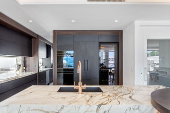 full interior design kitchen bathroom