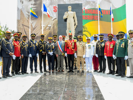 Le Président de la Transition inaugure le nouveau square Ntchoréré de Libreville
