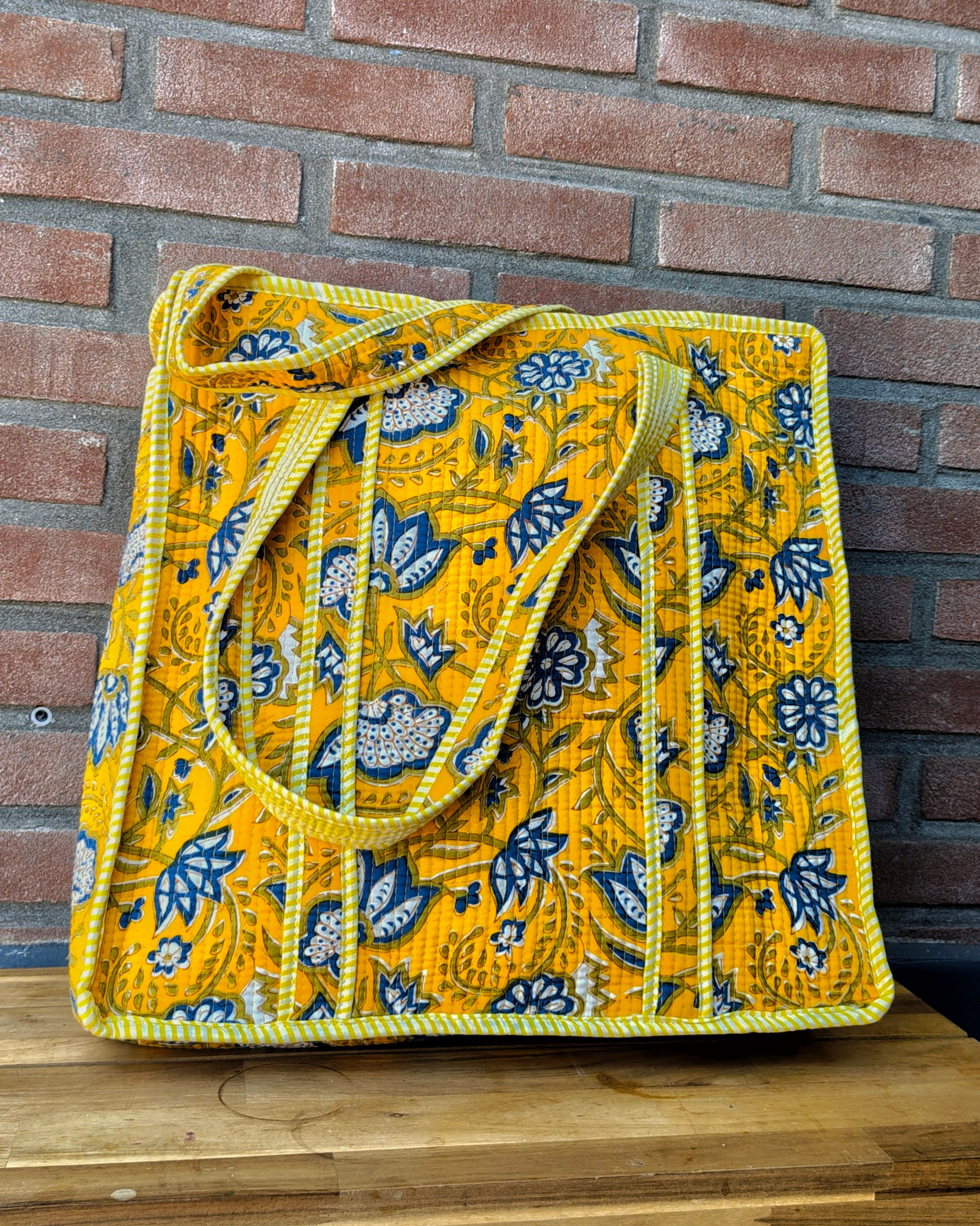 // Tas Delhi - Geel