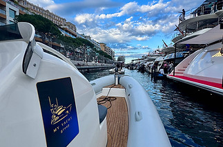 MON25 - Tender in channel.jpg